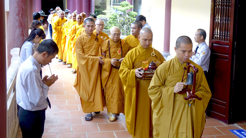 Lễ khánh tuế Ân sư Hòa thượng Viện chủ chùa Huệ Chiếu.