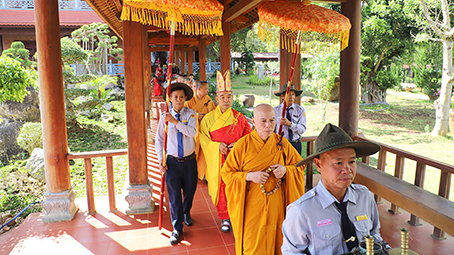 Kon Tum: Chùa Khánh Lâm trang nghiêm Đại lễ Uống nước nhớ nguồn