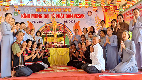 Kon Tum: Chùa Khánh Linh – Huyện Đăk Glei long trọng tổ chức Đại lễ Phật Đản PL.2569 – DL.2025