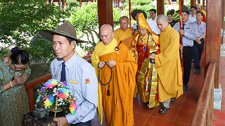 (Video) Quảng Ngãi: Trang nghiêm Đại lễ “Uống nước nhớ nguồn”